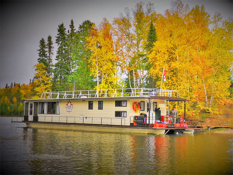 Lac Seul Floating Lodges photo 3