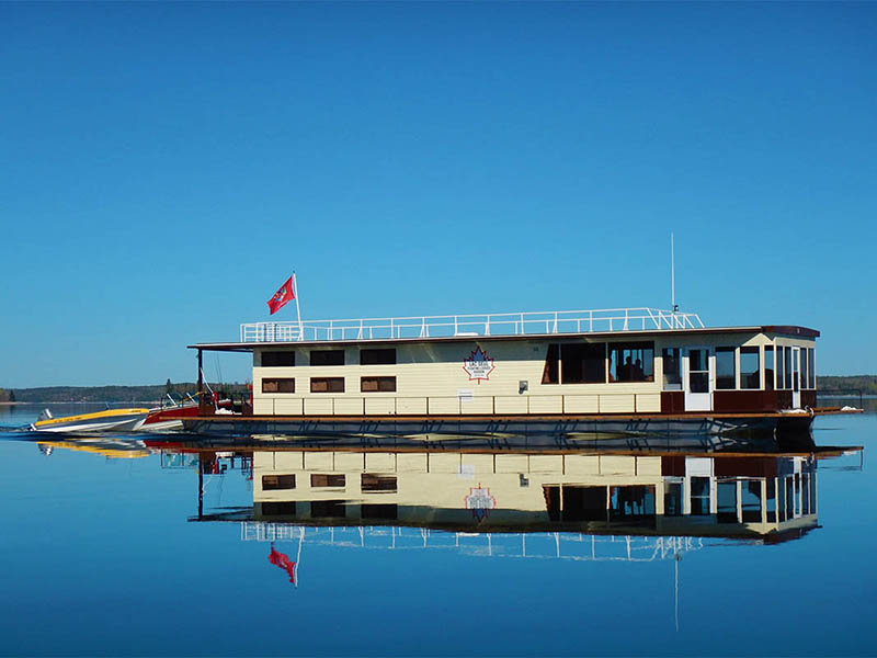 Lac Seul Floating Lodges photo 6